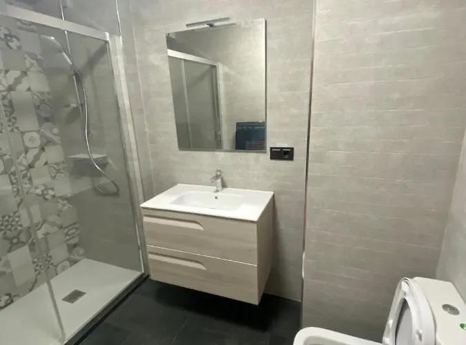 Stylish Sea View Apartment Torecilla Nerja * Нерха